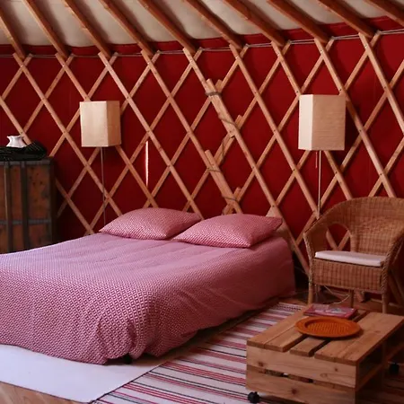 Yourtes En Terrasse Luxury tent Bonneval (Haute-Loire)