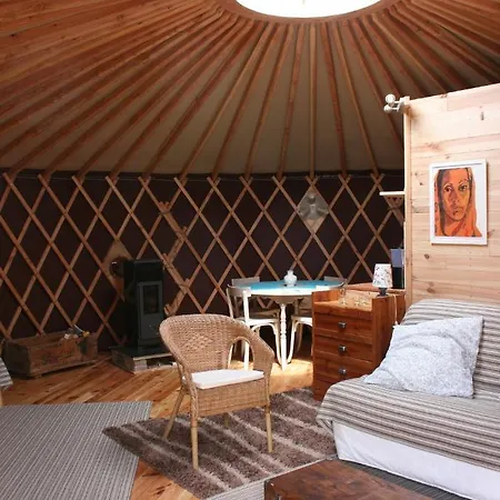 Yourtes En Terrasse Luxury tent Bonneval (Haute-Loire)