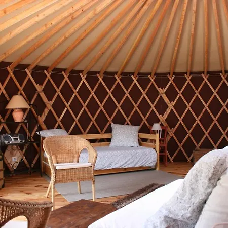 Luxury tent Yourtes En Terrasse Bonneval (Haute-Loire)