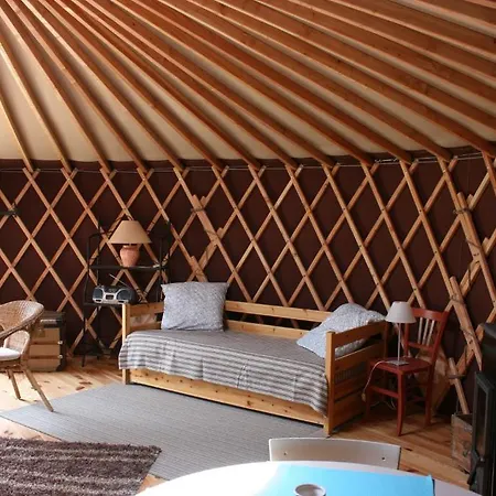 Luxury tent Yourtes En Terrasse Bonneval (Haute-Loire)