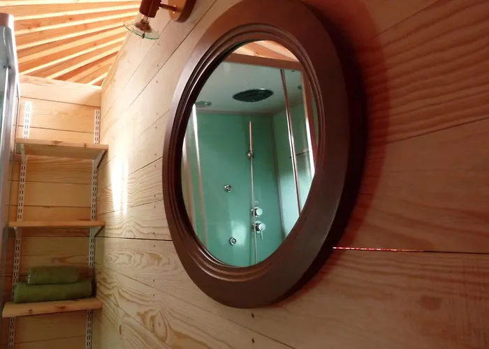 Lüks kamp alanı Yourtes En Terrasse *